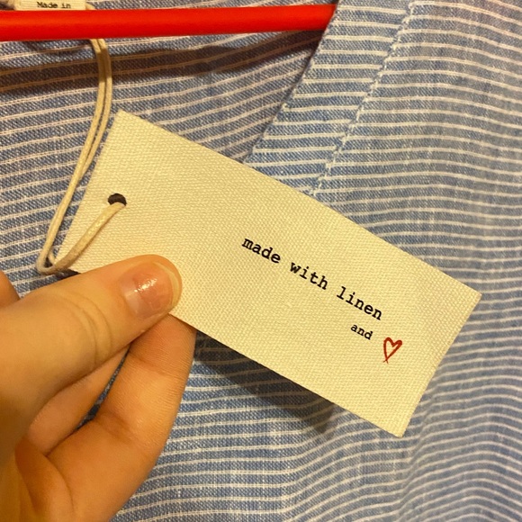 Striped Blue and White Sleeveless Top NWT - Picture 3 of 5